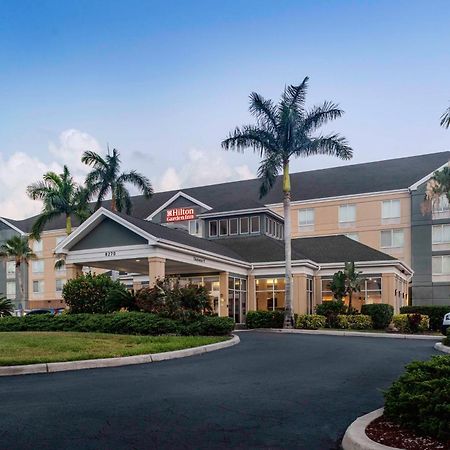 ヒルトン ガーデン イン サラソータ ブレイドゥントン エアポート South Bradenton エクステリア 写真